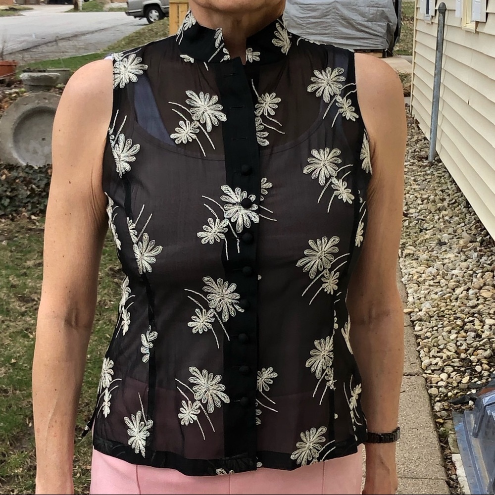- Talbots 4P Silk Floral Embroidered Black Blouse! EUC!
